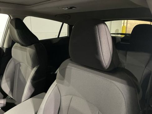 Used 2026 Subaru Crosstrek 2.0i Premium image 12