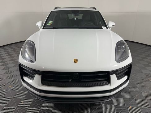 New 2026 Porsche Macan image 10