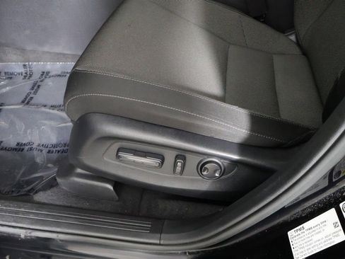Used 2024 Honda CR-V EX image 29