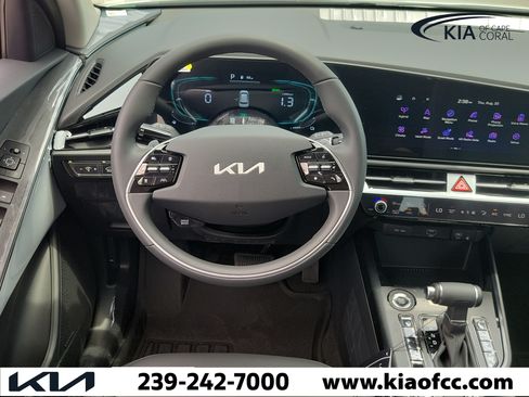 New 2026 Kia Niro EX w/ EX Premium Package FWD image 17
