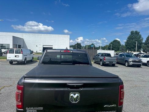Used 2021 RAM 1500 Laramie AWD/4WD image 11