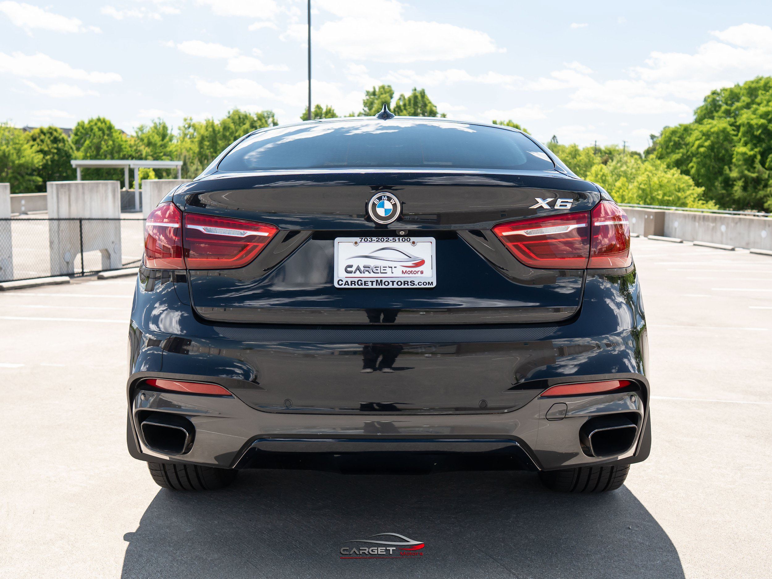 Used 2017 BMW X6 xDrive50i w/ Dynamic Handling Package AWD/4WD image 6