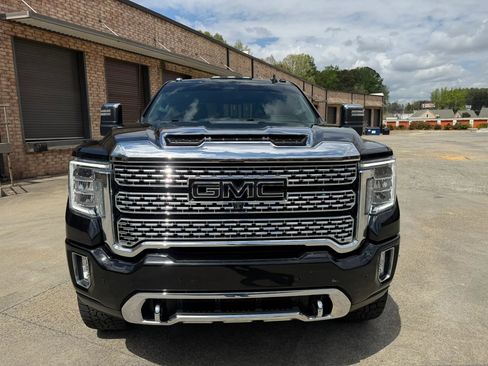 Used 2021 GMC Sierra 3500 Denali w/ Denali Ultimate Package image 14