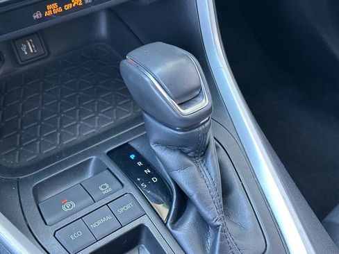 Used 2023 Toyota RAV4 XLE Premium FWD image 21