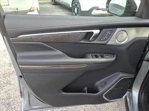 New 2026 Buick Enclave Avenir w/ Super Cruise Package image 29