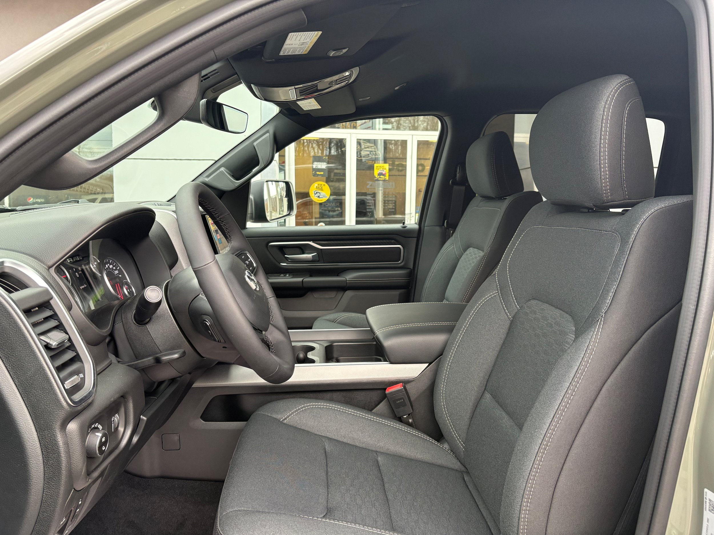 New 2026 RAM 1500 Big Horn AWD/4WD image 14