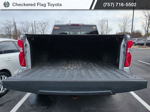 Used 2020 Chevrolet Silverado 1500 RST image 7