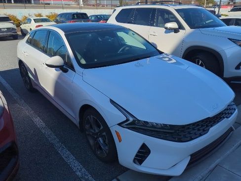 Used 2024 Kia K5 EX image 2
