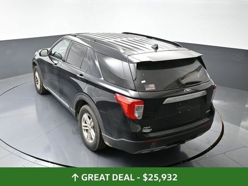 Used 2022 Ford Explorer XLT w/ Equipment Group 202A image 22
