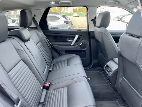 Certified 2024 Land Rover Discovery Sport S image 31
