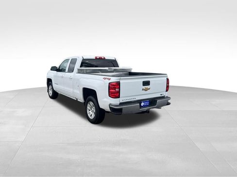 Used 2018 Chevrolet Silverado 1500 LT w/ All Star Edition AWD/4WD image 6