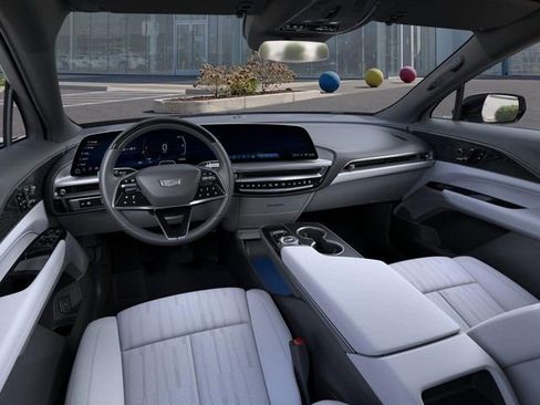New 2026 Cadillac Lyriq Sport w/ LPO, Floor Liner Package AWD/4WD image 15