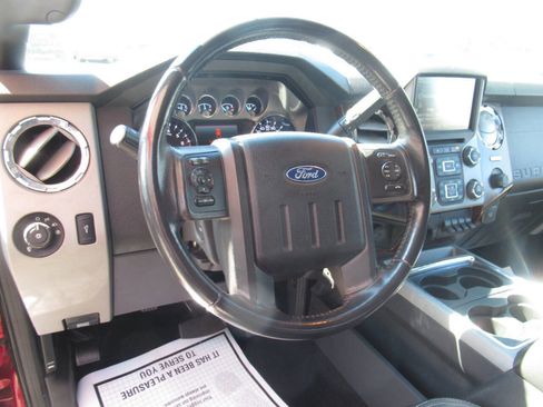 Used 2016 Ford F250 Lariat w/ Chrome Package image 20