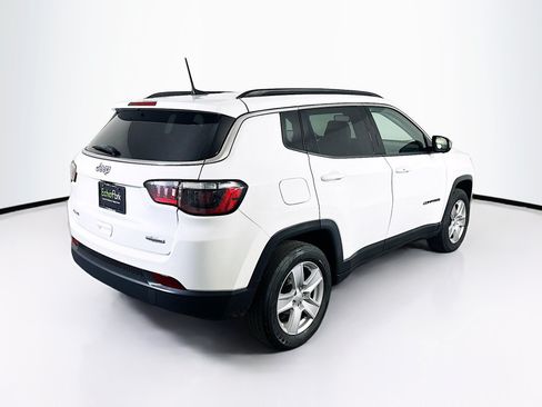 Used 2022 Jeep Compass Latitude w/ Convenience Group AWD/4WD image 9