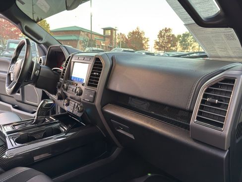 Used 2019 Ford F150 Raptor w/ Equipment Group 802A Luxury image 12