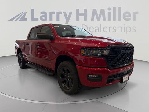 New 2026 RAM 1500 Express AWD/4WD image 7