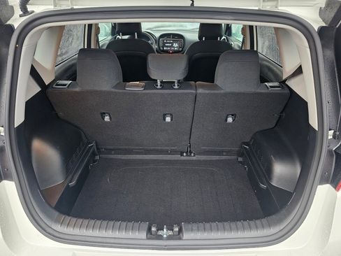 Used 2022 Kia Soul LX w/ Technology Package image 26