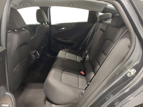 Used 2018 Chevrolet Malibu LT FWD image 18