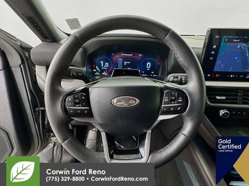 Certified 2025 Ford Explorer Platinum w/ LUX Leather Package image 15