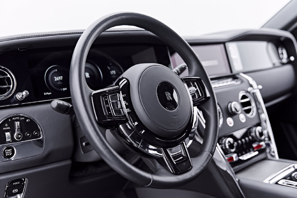 Used 2025 Rolls-Royce Cullinan AWD/4WD image 51
