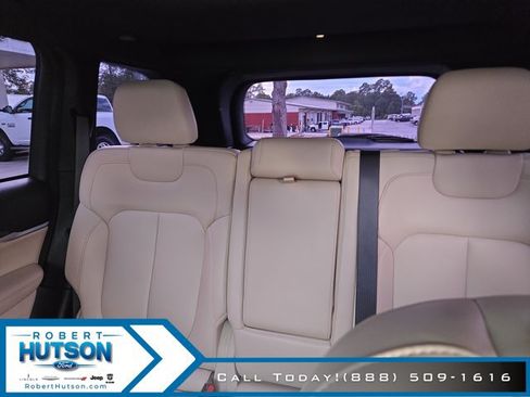 Used 2023 Jeep Grand Cherokee Limited RWD image 19