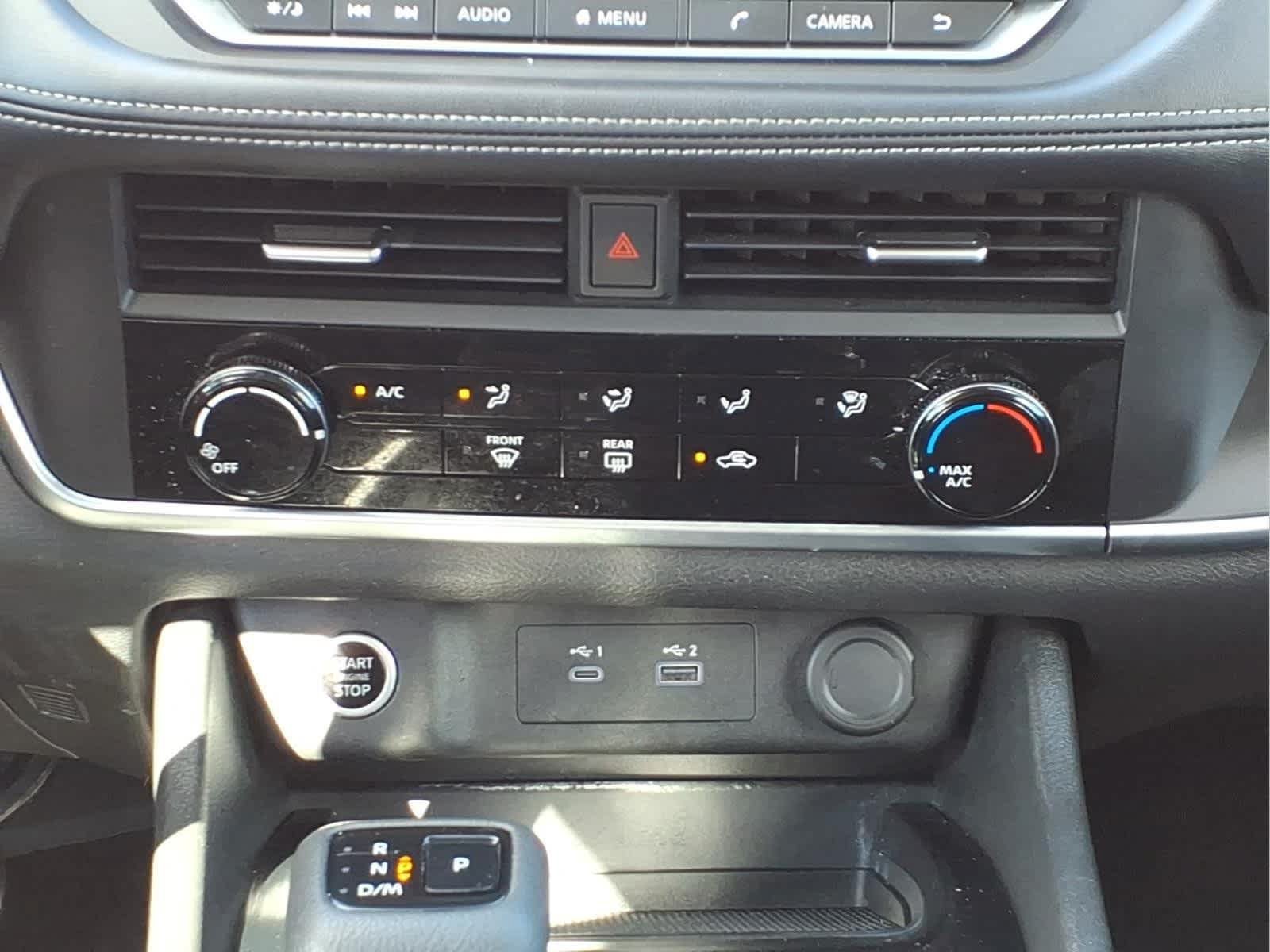 Used 2023 Nissan Rogue S AWD/4WD image 24