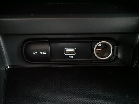 Used 2020 Kia Soul LX image 27