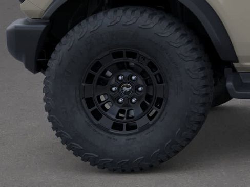 New 2026 Ford Bronco Outer Banks w/ Sasquatch Package image 21