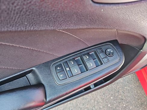 Used 2017 Dodge Charger R/T Scat Pack RWD image 12