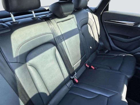 Used 2018 Audi Q3 2.0T Premium Plus AWD/4WD image 21