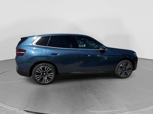 New 2026 BMW X3 xDrive30i w/ Premium Package AWD/4WD image 4