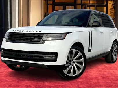 New 2025 Land Rover Range Rover SE