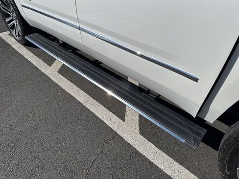 Used 2019 GMC Yukon XL Denali w/ Denali Ultimate Package image 37