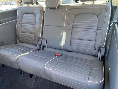 Used 2021 Lincoln Navigator Black Label image 37