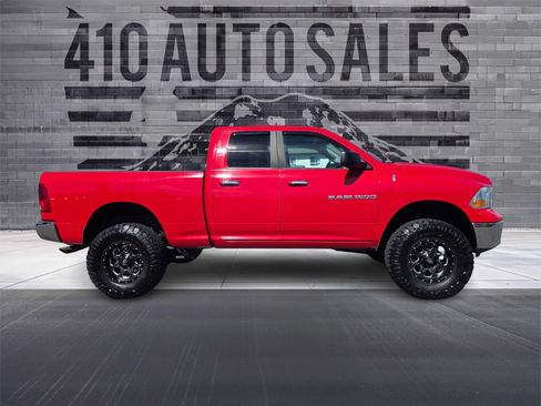 Used 2011 RAM 1500 Classic SLT AWD/4WD image 2