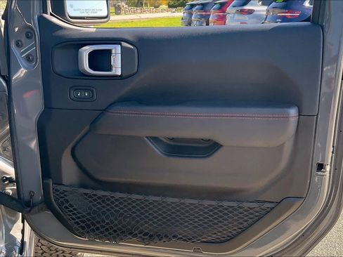 Used 2019 Jeep Wrangler Unlimited Rubicon AWD/4WD image 21