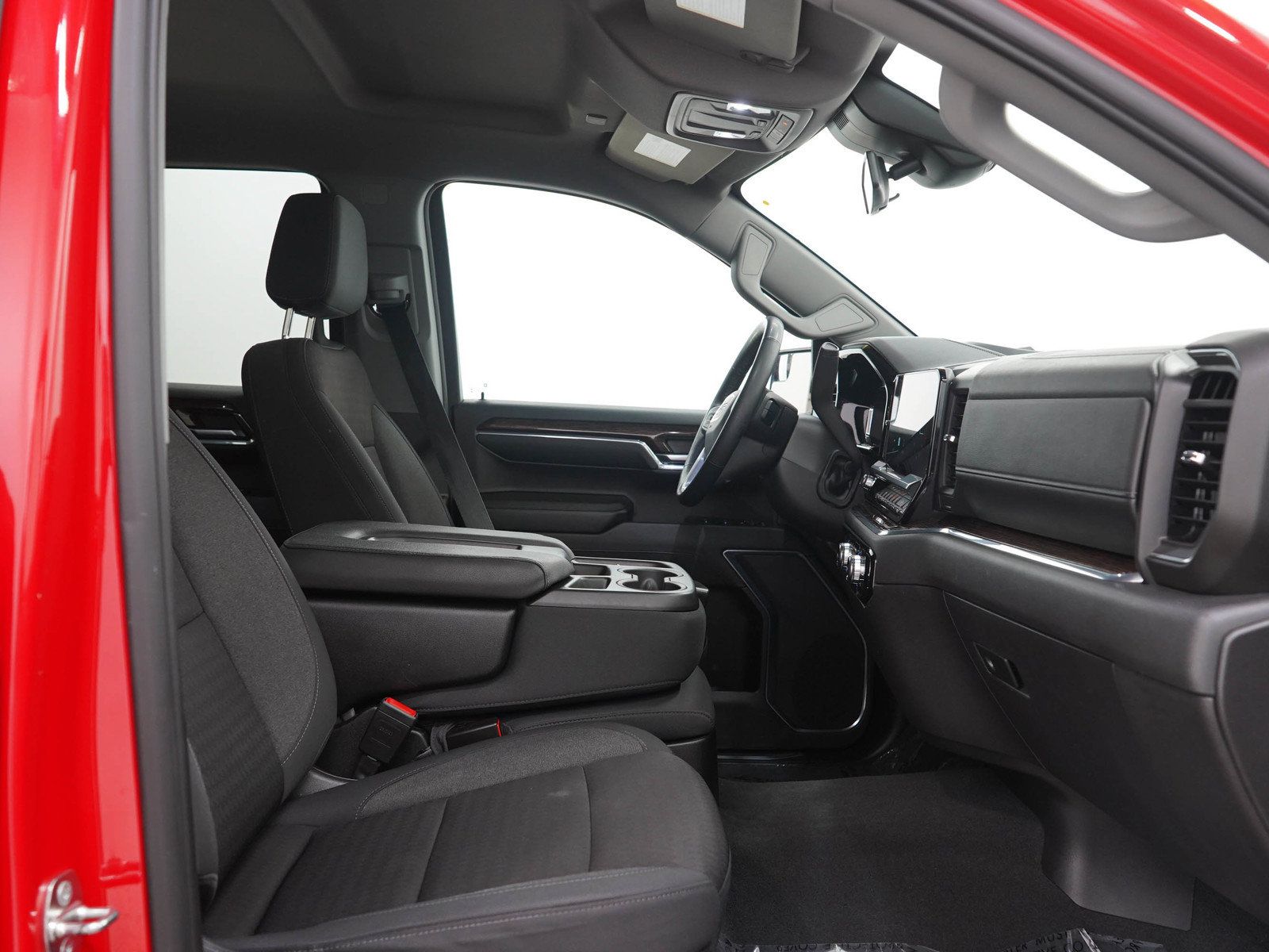 Used 2024 GMC Sierra 1500 Elevation w/ LPO, Elevation Black Package AWD/4WD image 13