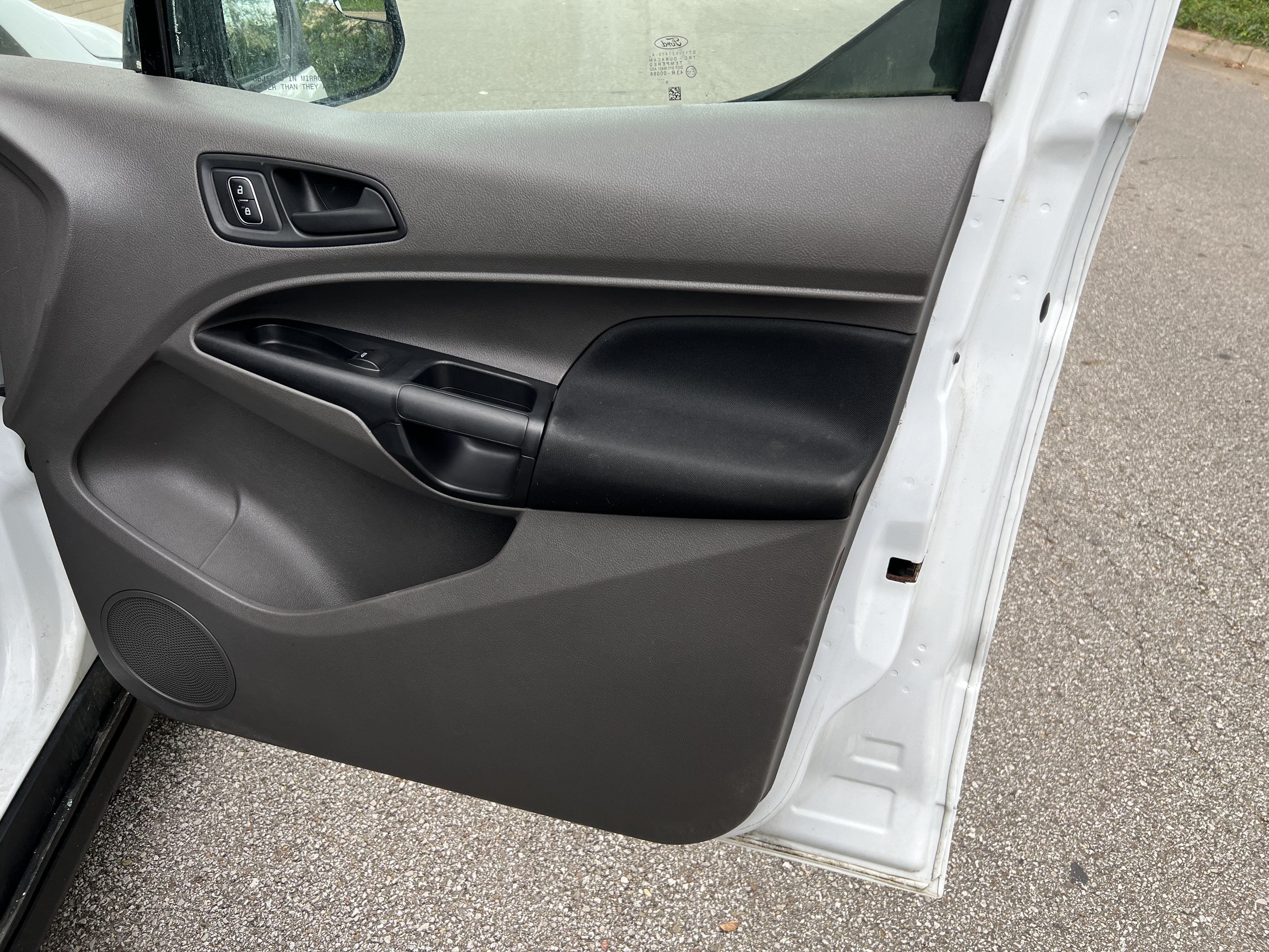Used 2020 Ford Transit Connect XL FWD image 12