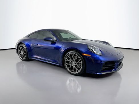 Certified 2025 Porsche 911 Carrera image 9