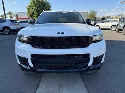 New 2025 Jeep Grand Cherokee L Limited w/ Black Appearance Package