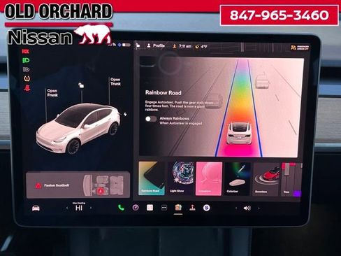 Used 2022 Tesla Model Y Long Range image 17