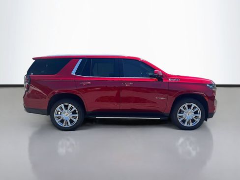 Used 2022 Chevrolet Tahoe High Country AWD/4WD image 2
