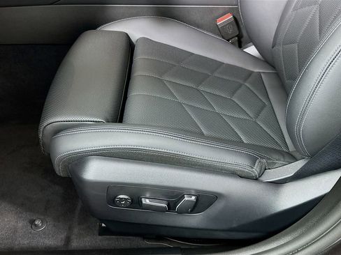 Used 2025 BMW 530i image 20