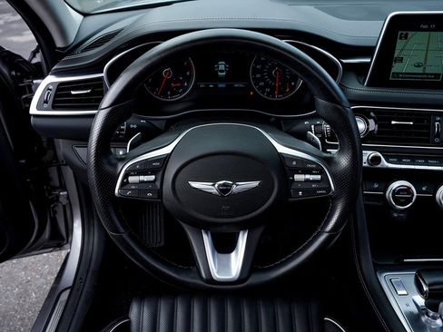 Used 2021 Genesis G70 2.0T w/ Elite Package image 32