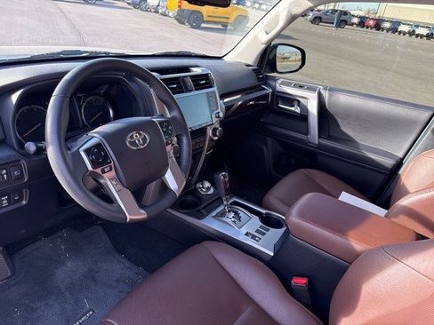 Used 2022 Toyota 4Runner Limited image 9