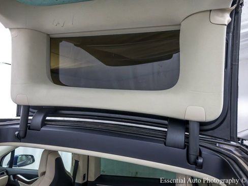 Used 2018 Tesla Model X P100D image 37