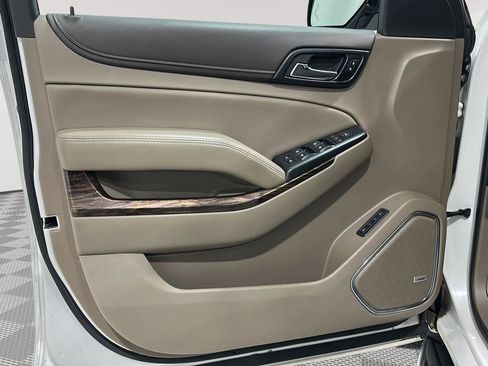 Used 2018 GMC Yukon SLT w/ Open Road Package image 21