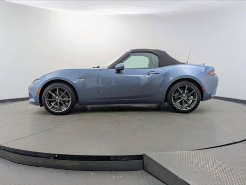 Used 2016 MAZDA MX-5 Miata Grand Touring RWD image 26