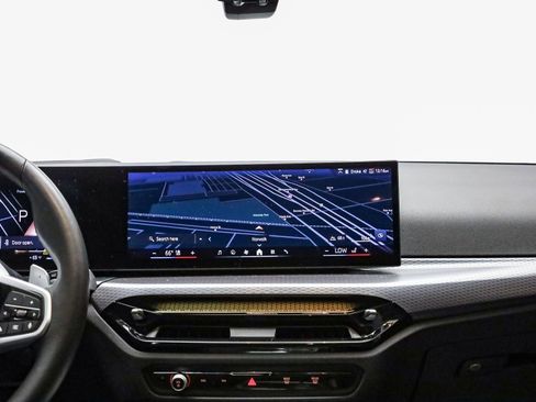 Certified 2025 BMW 330i xDrive Sedan w/ M Sport Package image 15