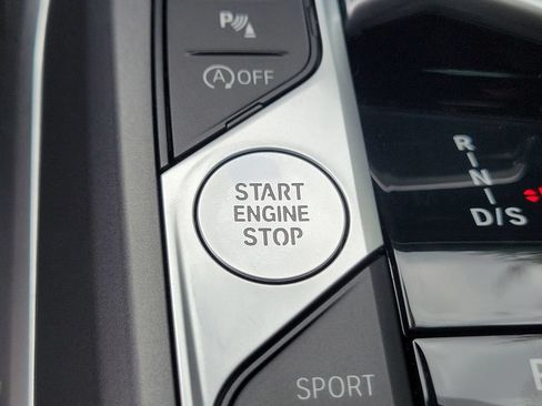 Used 2025 BMW 230i Coupe RWD image 28